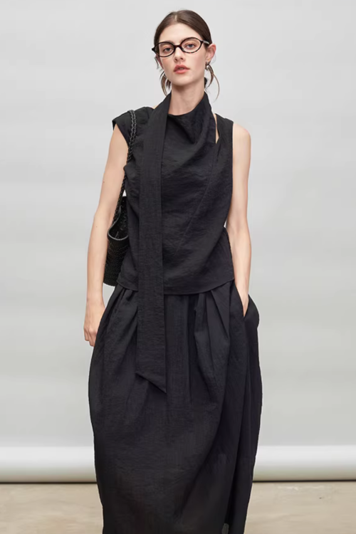 French Ribbon Sleeveless Top / Irregular Tulip Hem Skirt