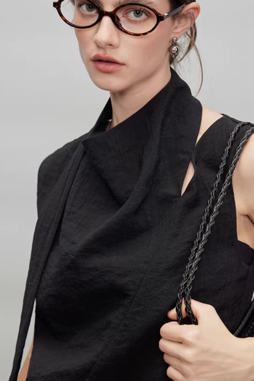 French Ribbon Sleeveless Top / Irregular Tulip Hem Skirt