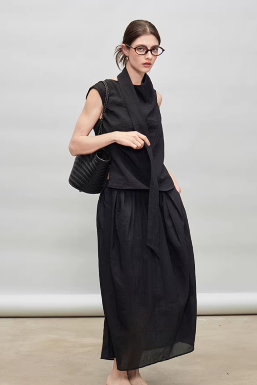 French Ribbon Sleeveless Top / Irregular Tulip Hem Skirt