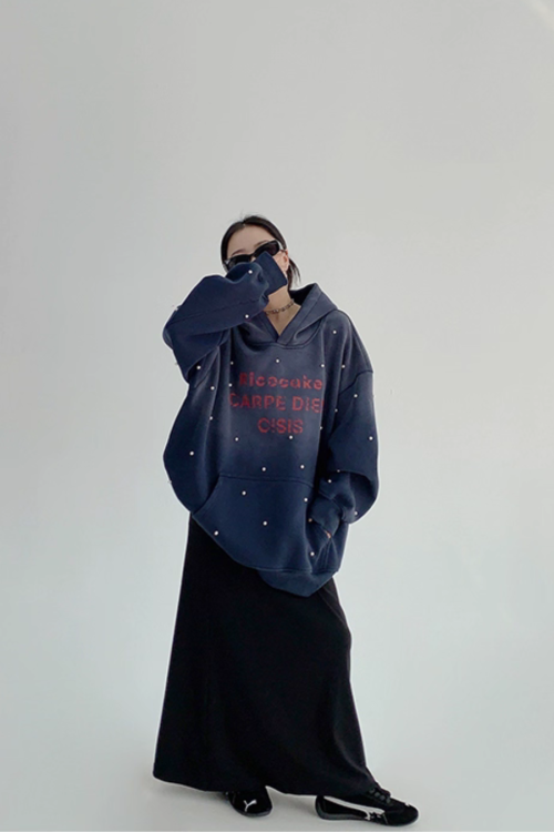 Gradient Studded Sweatshirt Hoodie