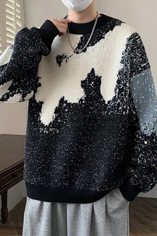Graphic Patterned Sweater