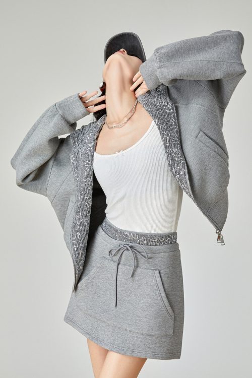 Gray Sequin Hood Jacket / A-Line Half Skirt
