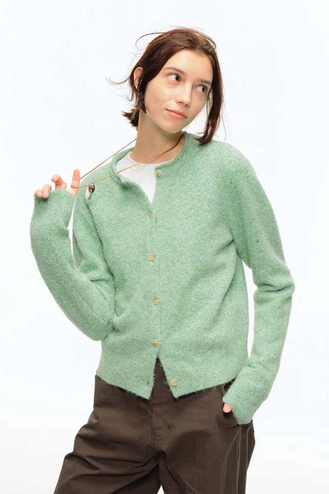 Green Wool Blend Crew Neck Knit Cardigan Green Wool Blend Crew Neck Knit Cardigan