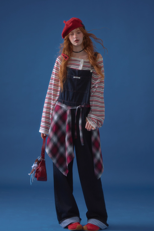 Half Button Border Top / Wide-Leg Denim Overalls