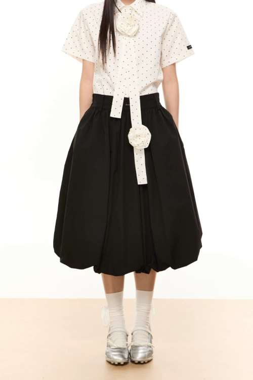 Half-Length Balloon Skirt