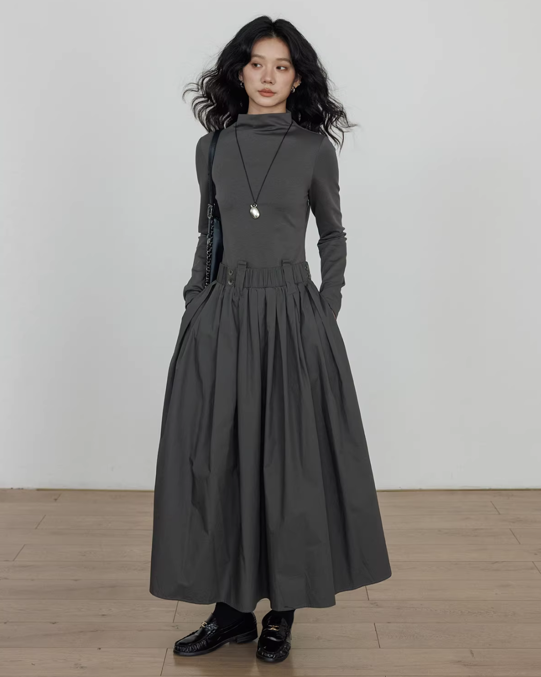 Half-Turtleneck Long Dress Half-Turtleneck Long Dress