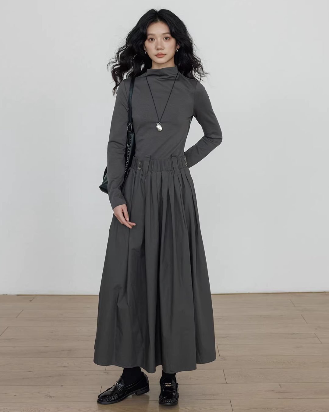 Half-Turtleneck Long Dress Half-Turtleneck Long Dress