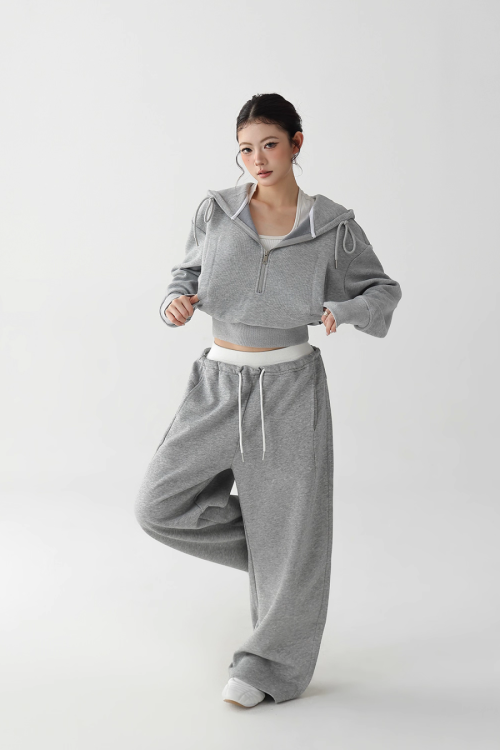 Half Zip Hoodie / Wide Sweatpants