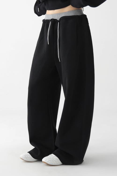 Half Zip Hoodie / Wide Sweatpants