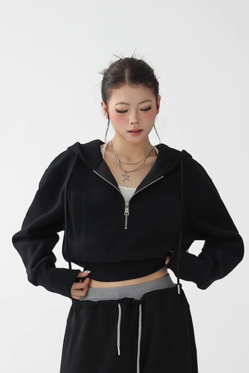 Half Zip Hoodie / Wide Sweatpants