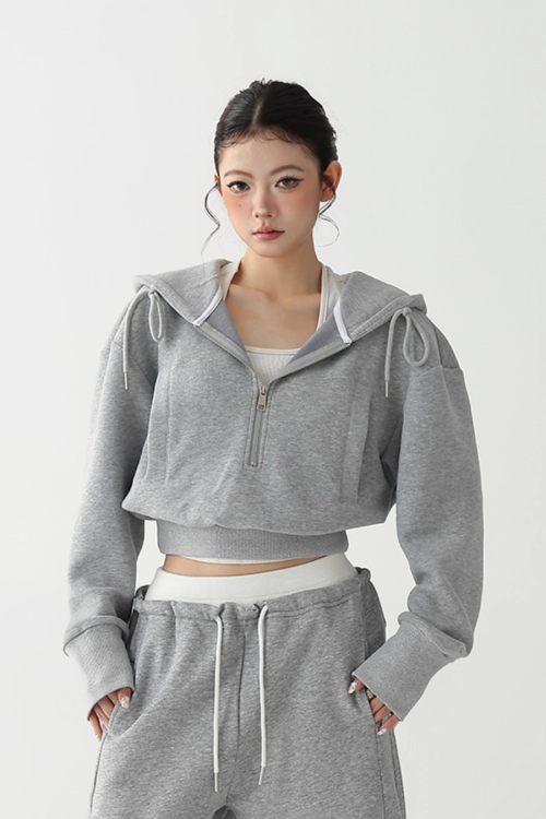 Half Zip Hoodie / Wide Sweatpants