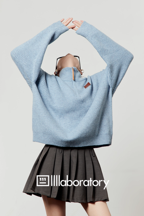 Half-Zip Knit Top / Checkered Skirt / Pleated Skirt