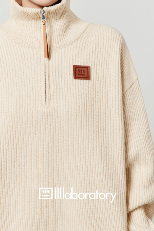 Half-Zip Knit Top / Checkered Skirt / Pleated Skirt