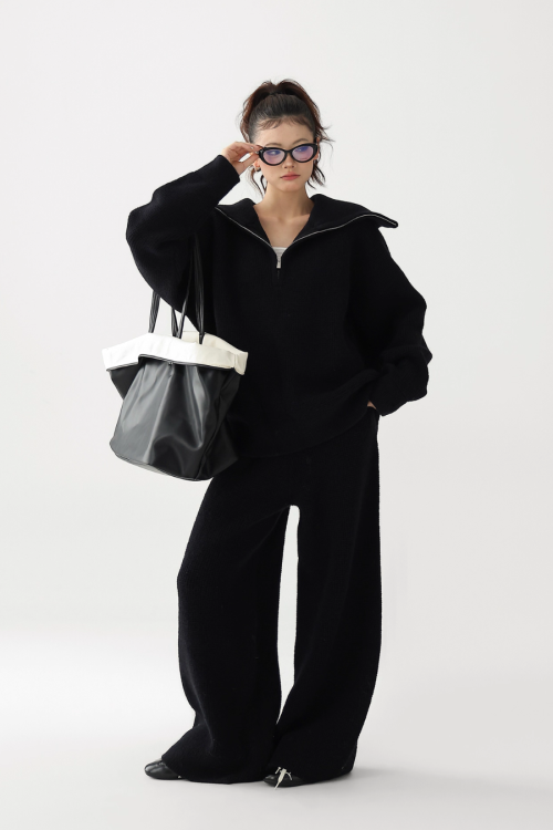 Half-Zip Knit Top / Loose Wide Pants