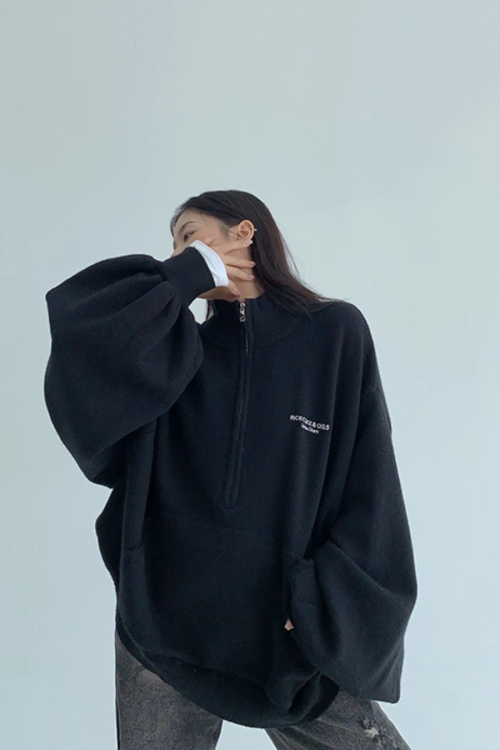 Half-Zip Sweatshirt Top