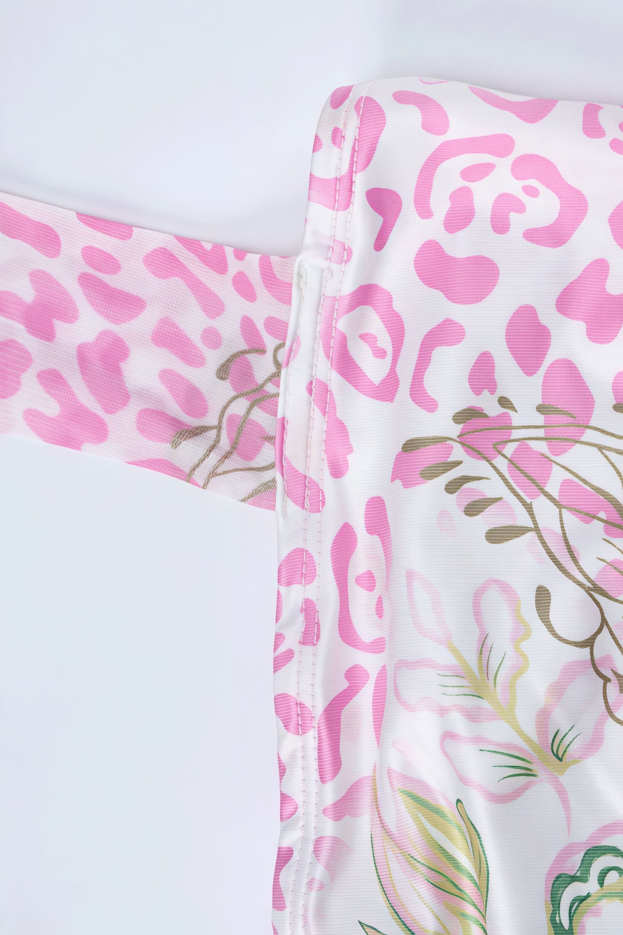 Halter Crop Top Print Bodycon Skirt Set Halter Crop Top Print Bodycon Skirt Set