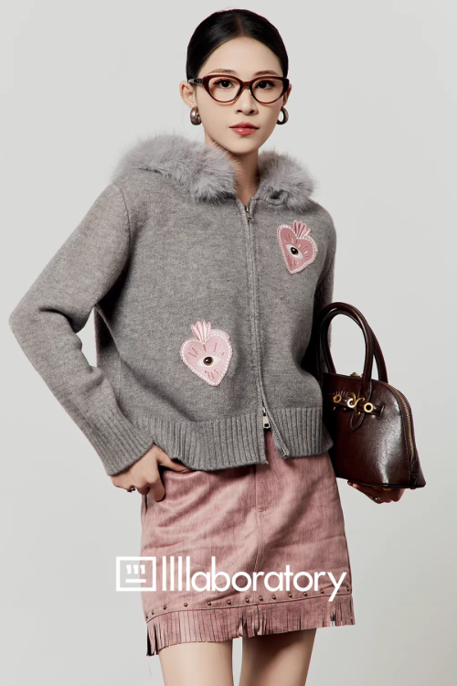 Heart-Eye Embroidered Double Zip Knit