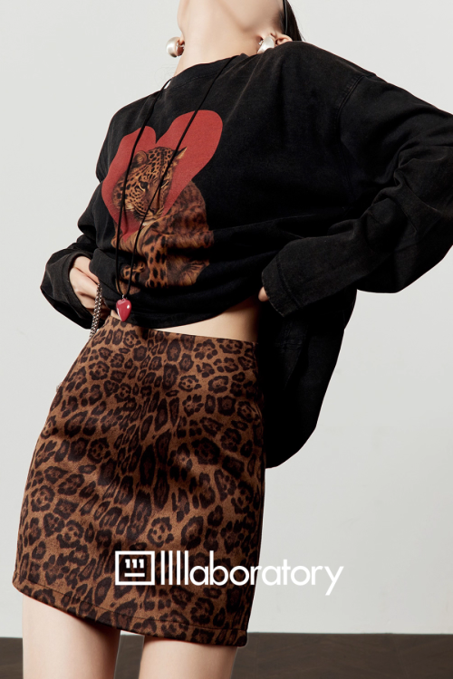 Heart Leopard Long Sleeve T-Shirt / Leopard Skirt
