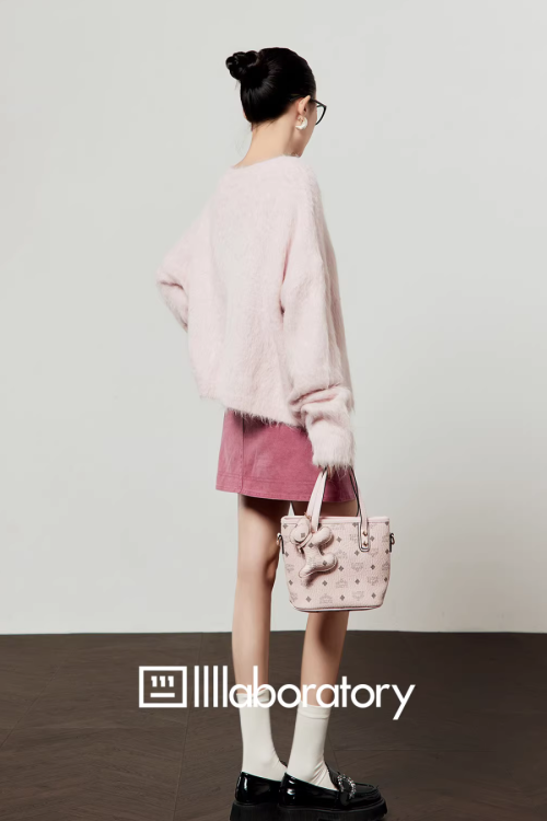 Heart Patch Shaggy Knit Cardigan / Pink Mini Skirt