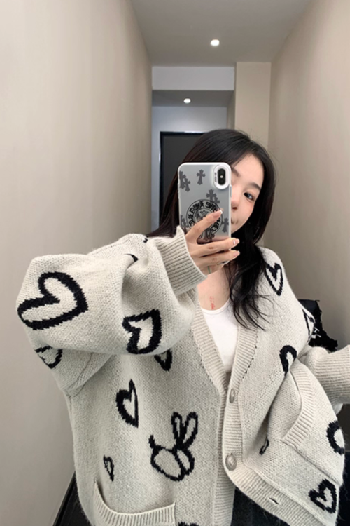Heart Patterned Knit Cardigan