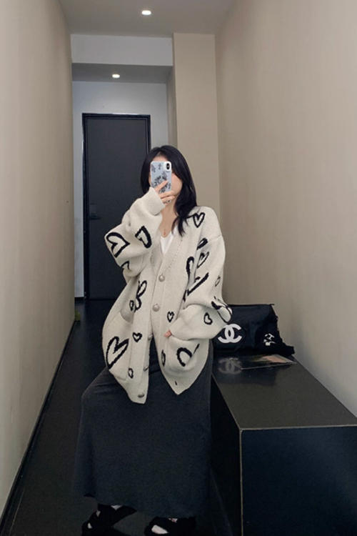 Heart Patterned Knit Cardigan