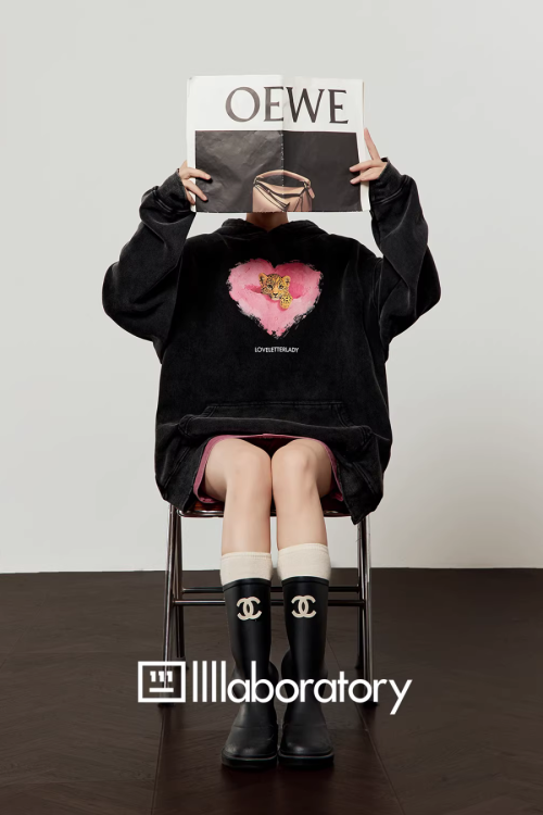 Heart Tiger Retro Hoodie / Pink Mini Skirt