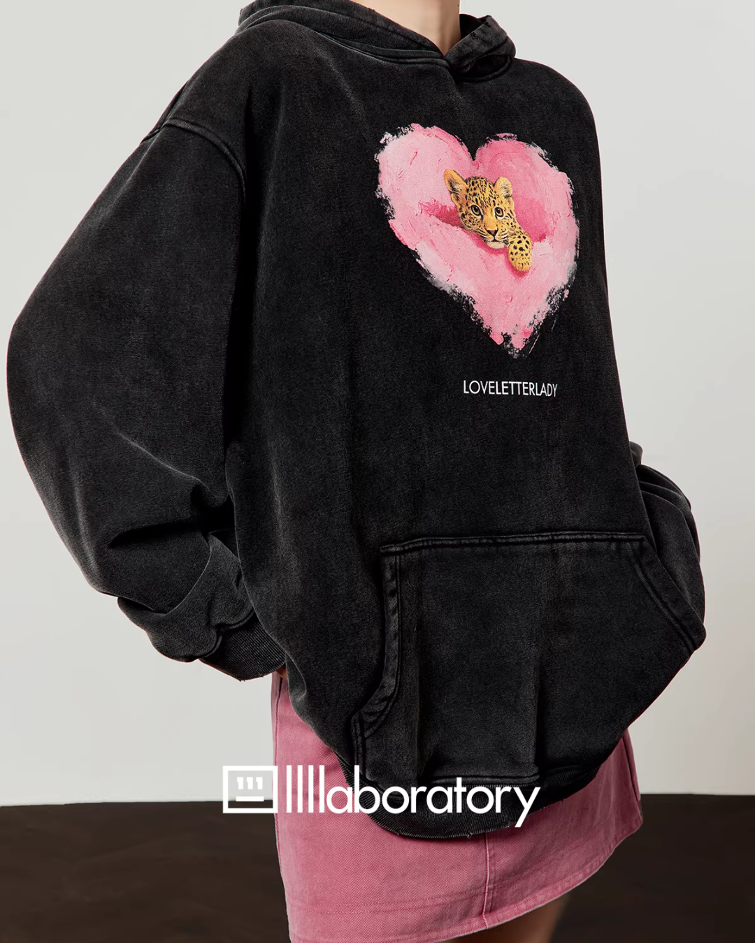 Heart Tiger Retro Hoodie / Pink Mini Skirt Heart Tiger Retro Hoodie / Pink Mini Skirt