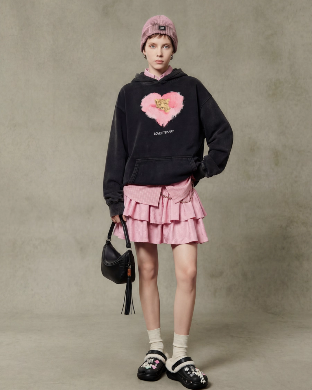 Heart Tiger Retro Hoodie / Pink Mini Skirt Heart Tiger Retro Hoodie / Pink Mini Skirt