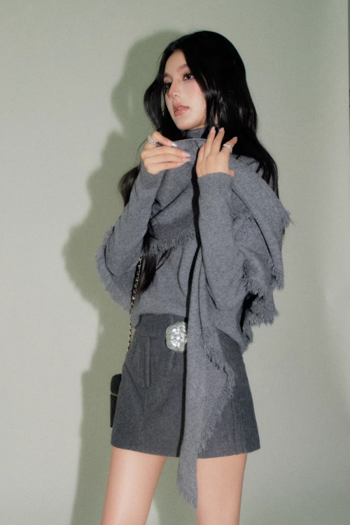 High-Neck Knit Fringe Poncho / Mini Skirt