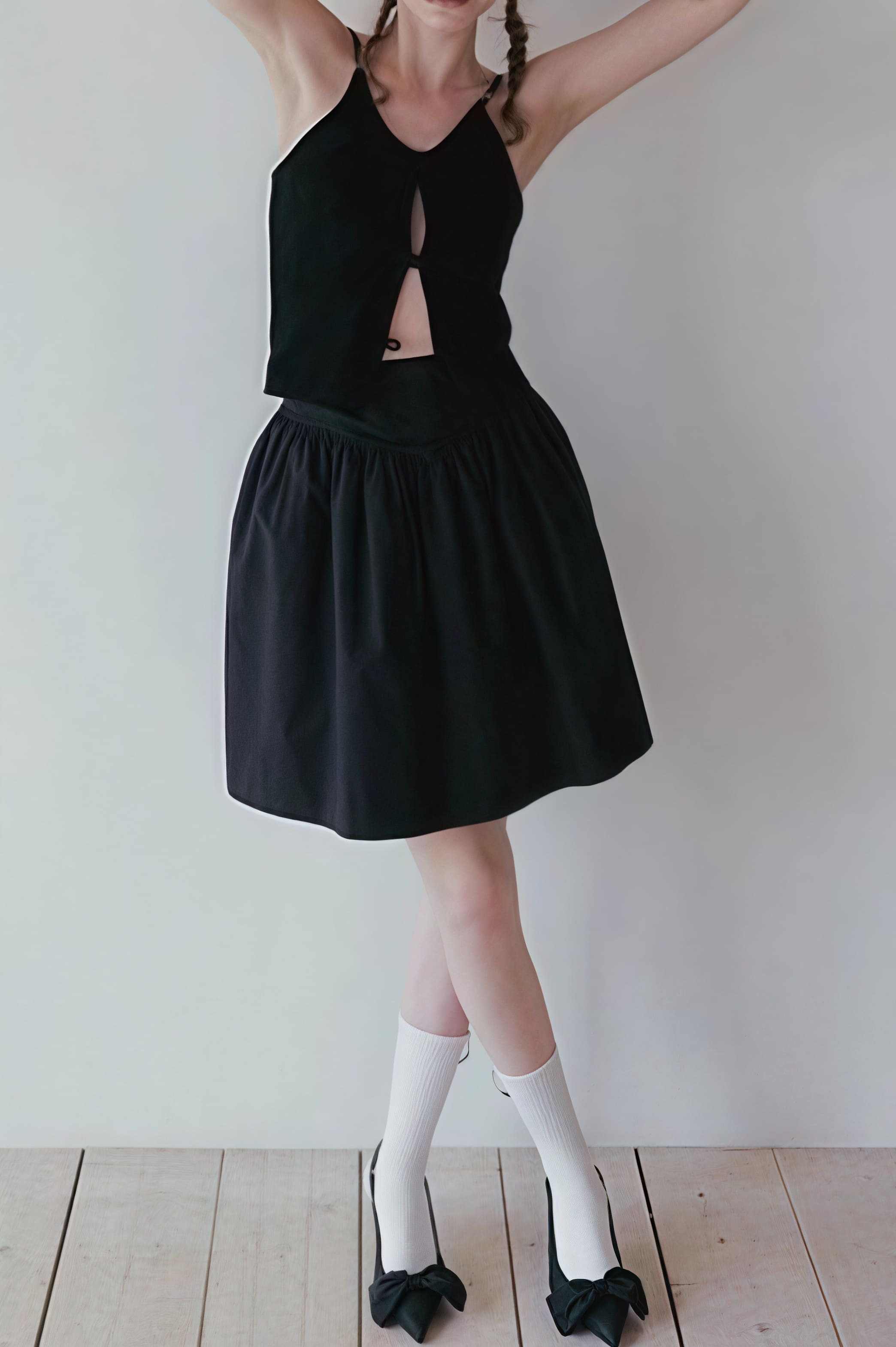 High Waist Pleated Waistband Solid Tulip Vintage Youthful Mini Skirt High Waist Pleated Waistband Solid Tulip Vintage Youthful Mini Skirt