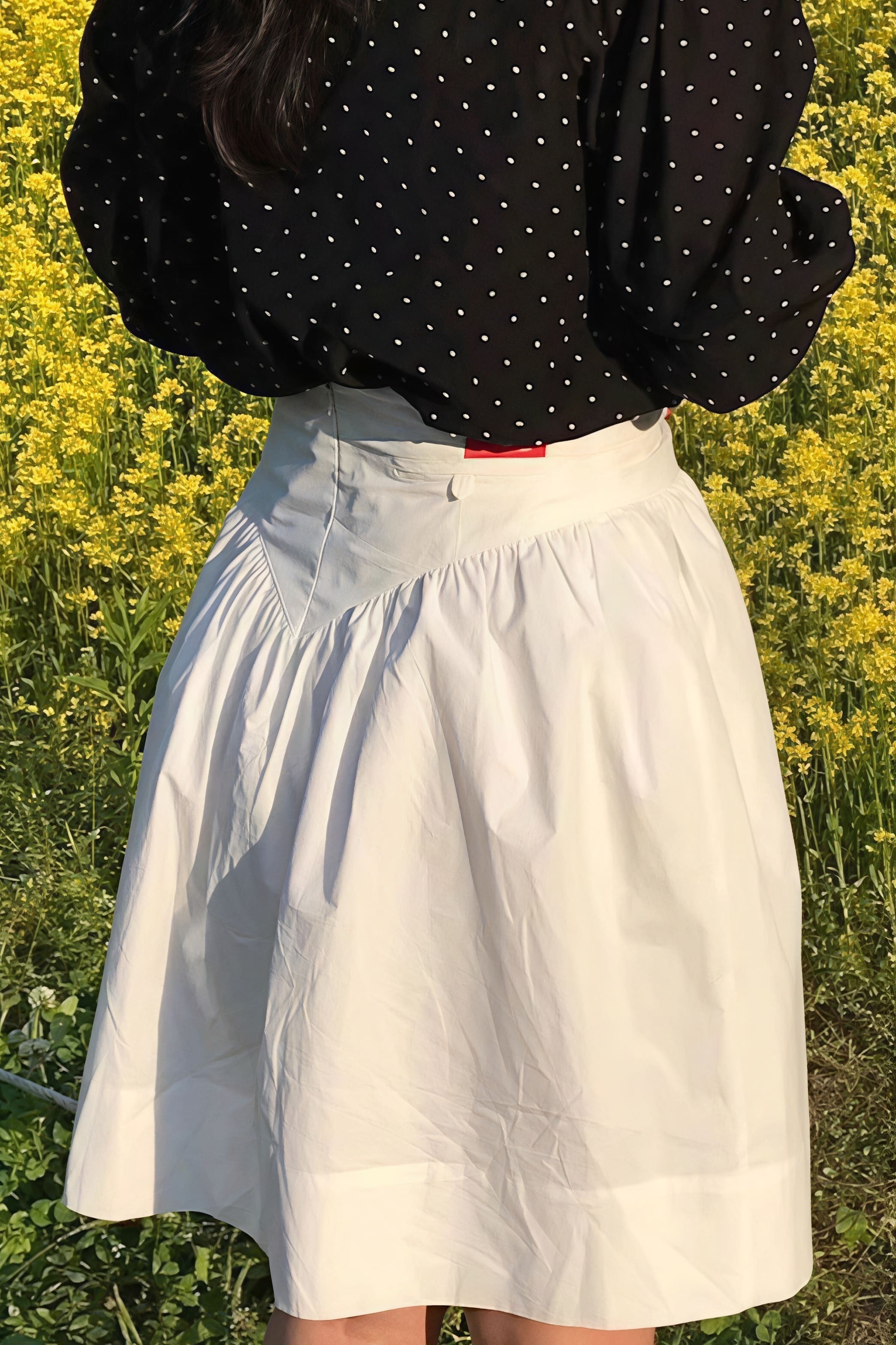 High Waist Pleated Waistband Solid Tulip Vintage Youthful Mini Skirt High Waist Pleated Waistband Solid Tulip Vintage Youthful Mini Skirt