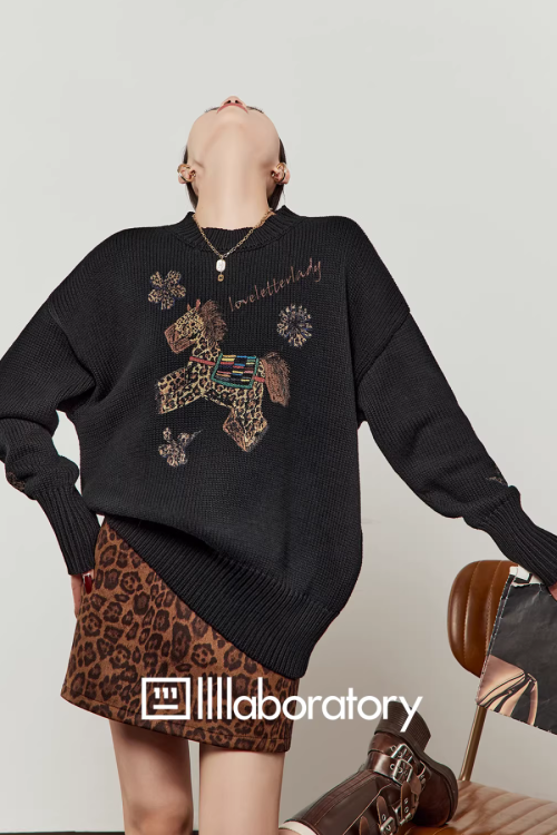 Horse Embroidered Knit Top / Leopard Mini Skirt