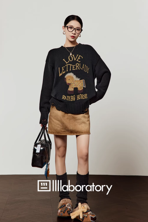 Horse Print Knit Top / Retro Mini Skirt