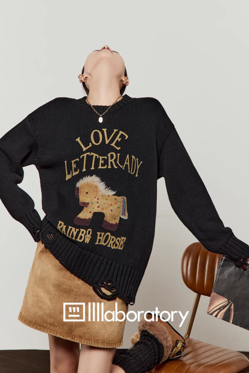 Horse Print Knit Top / Retro Mini Skirt