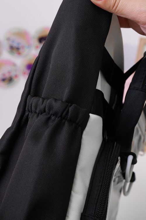 Ita Shoulder Bag with Clear Window for Plushies and Pins