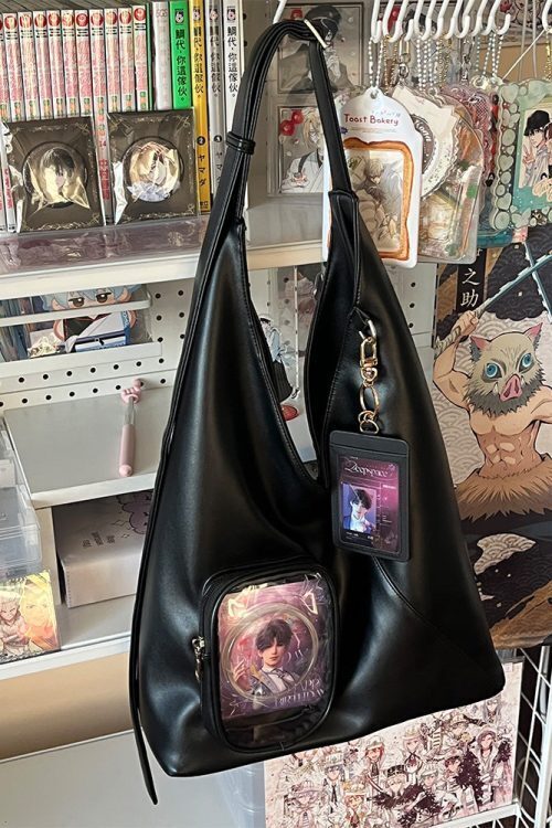 Ita Shoulder Bag with Clear Window for Plushies and Pins