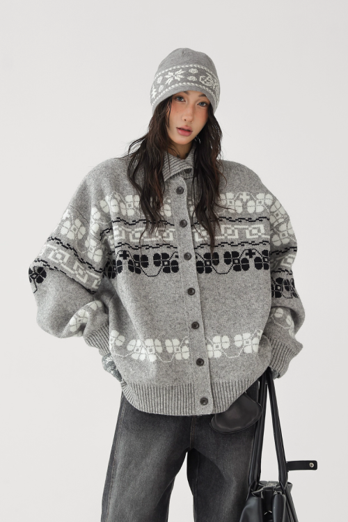 Jacquard High Neck Knit