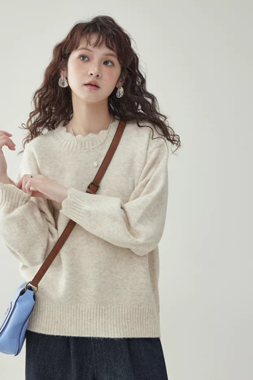 Lace Collar Long-Sleeve Top