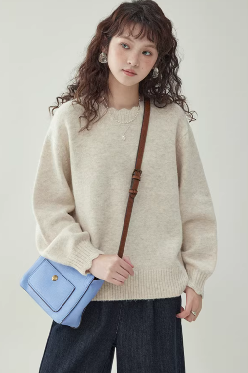 Lace Collar Long-Sleeve Top