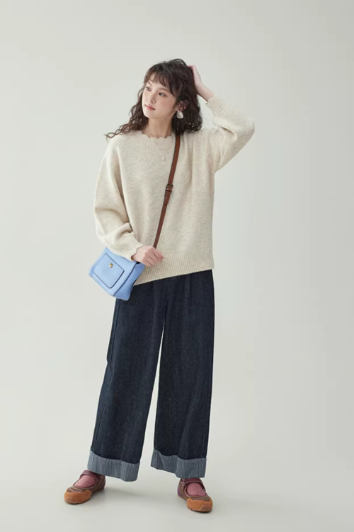 Lace Collar Long-Sleeve Top