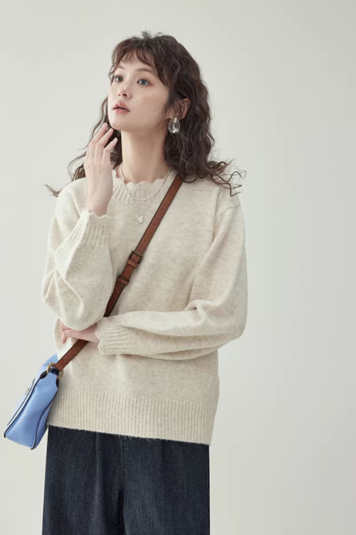 Lace Collar Long-Sleeve Top