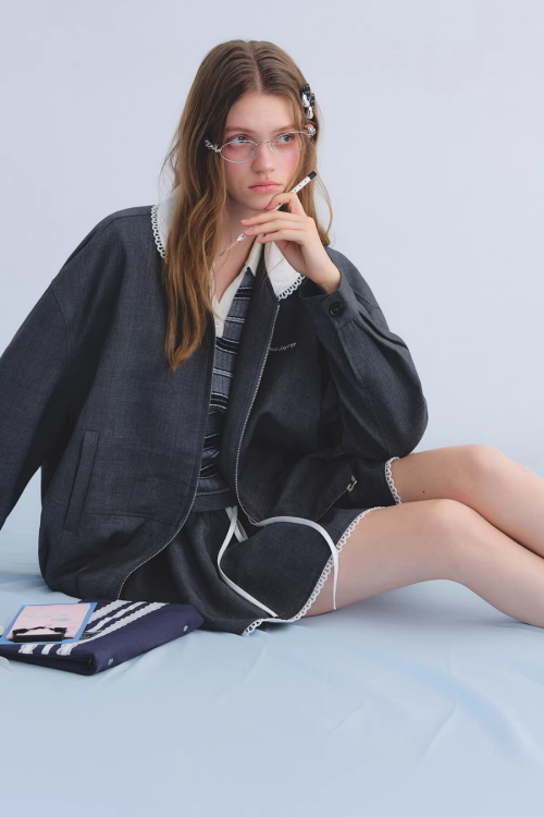 Lace Collar Zip Jacket / Flared Mini Skirt