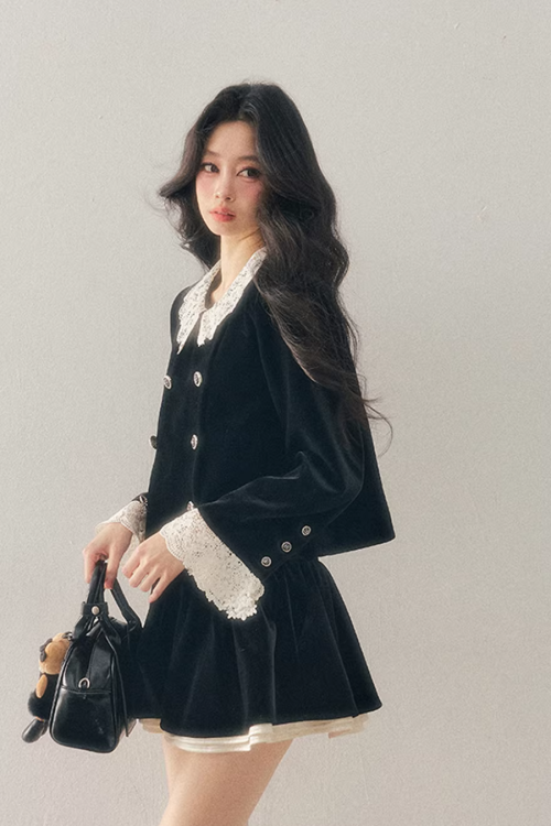 Lace Doll Collar Velvet Tops / Flare Skirt