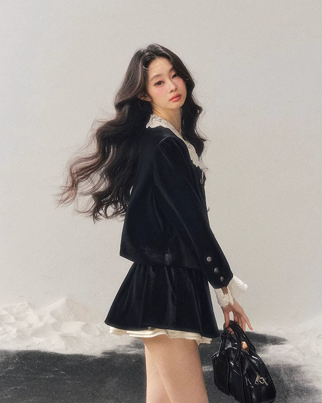 Lace Doll Collar Velvet Tops / Flare Skirt Lace Doll Collar Velvet Tops / Flare Skirt