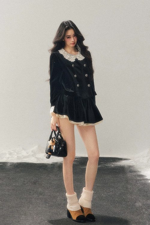 Lace Doll Collar Velvet Tops / Flare Skirt