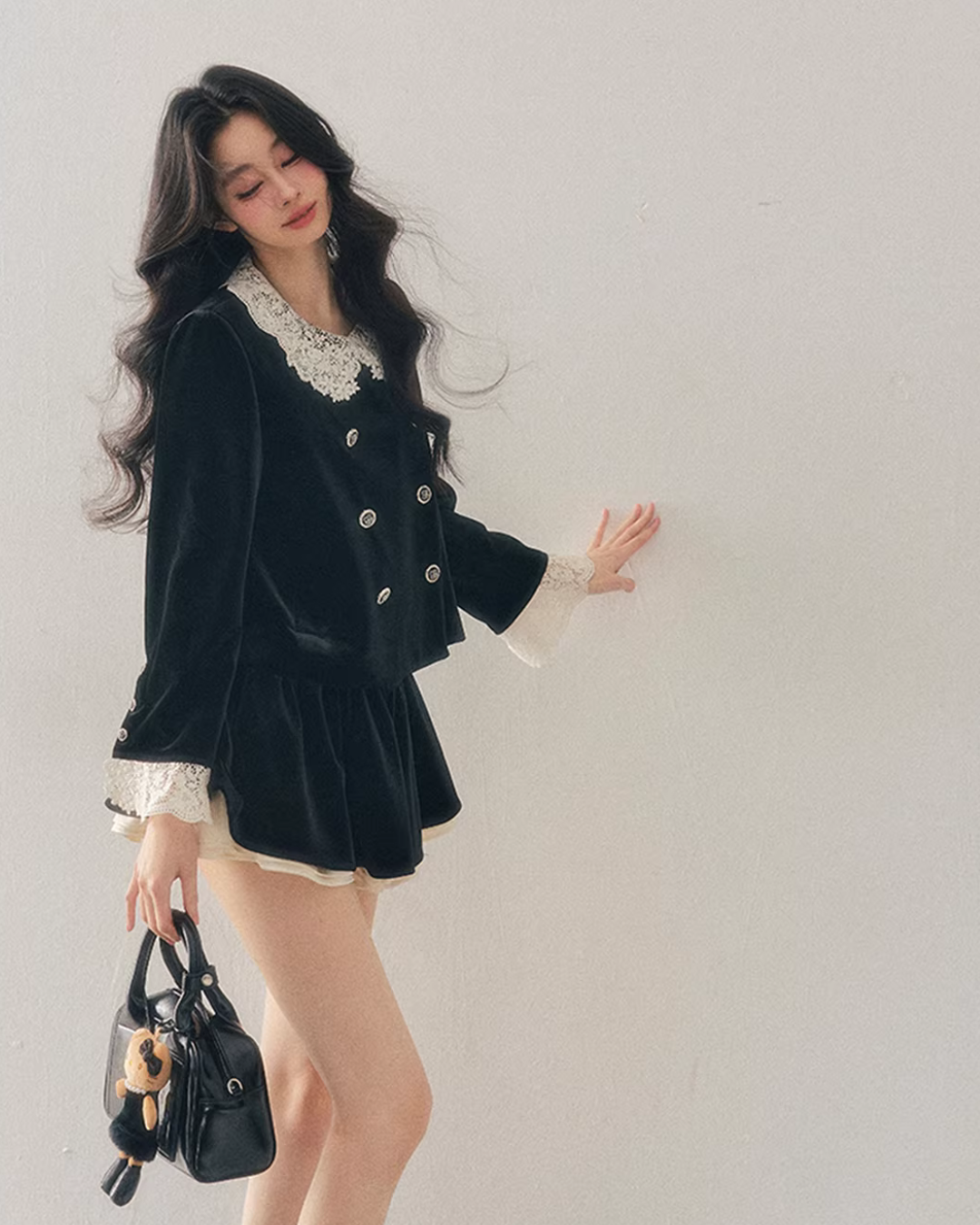 Lace Doll Collar Velvet Tops / Flare Skirt Lace Doll Collar Velvet Tops / Flare Skirt