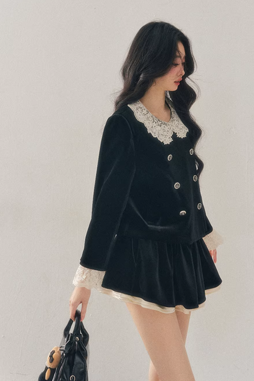 Lace Doll Collar Velvet Tops / Flare Skirt