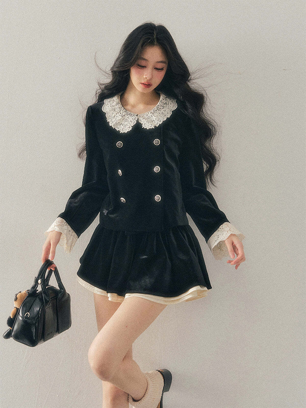 Lace Doll Collar Velvet Tops / Flare Skirt Lace Doll Collar Velvet Tops / Flare Skirt