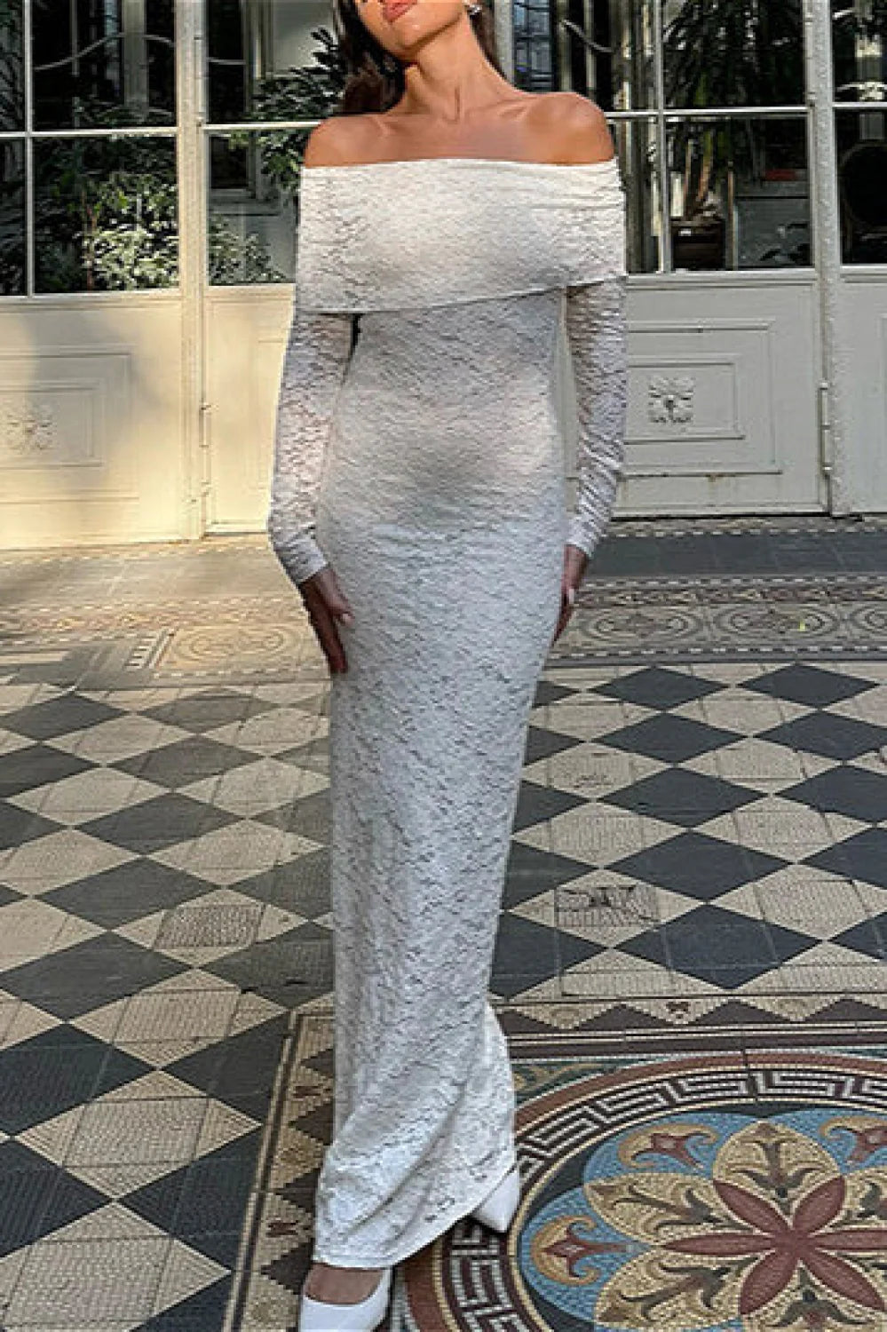 Lace Embroidered Off Shoulder Fitted Maxi Dress