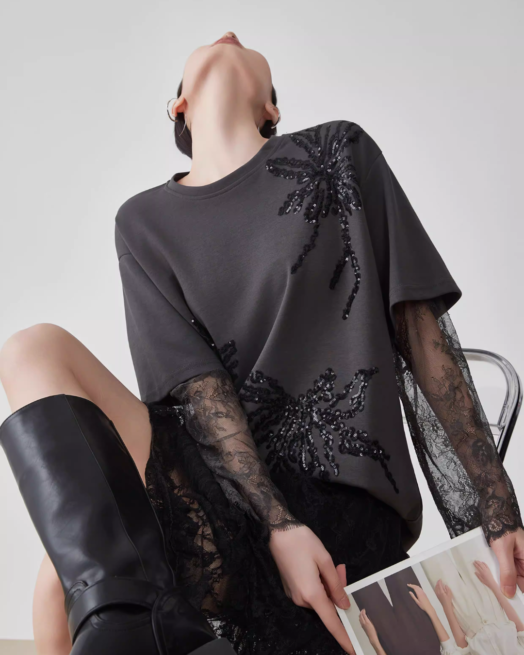 Lace Long-Sleeve Patchwork T-Shirt Lace Long-Sleeve Patchwork T-Shirt